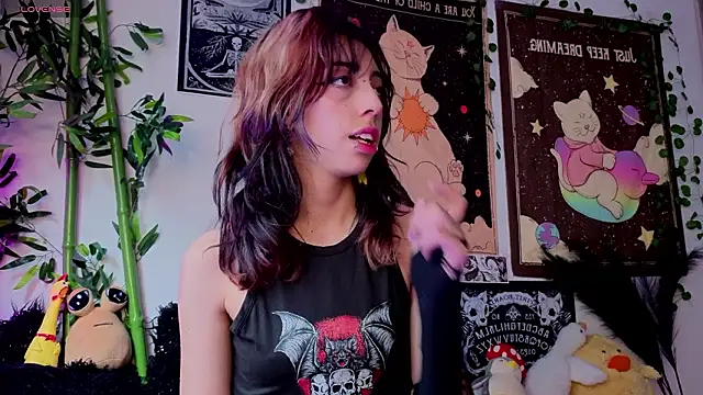 Snapshot of Nyx_nayla chatting on March 4, 7:42 pm Nyx nayla online show from March 4, 7:42 pm