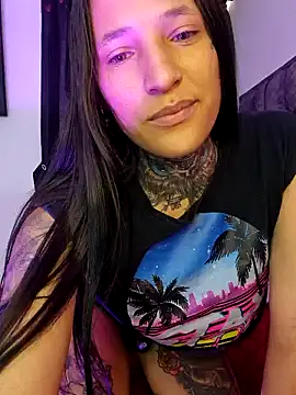 Nicole420squirt online show from December 15, 3:31 pm