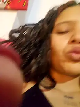 Snapshot of LorenRosse chatting on February 13, 11:37 pm LorenRosse online show from February 13, 11:37 pm