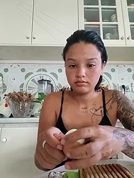 Snapshot of LorenRosse chatting on September 10, 4:45 am LorenRosse online show from September 10, 4:45 am