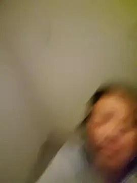 Snapshot of LorenRosse chatting on October 22, 1:17 am LorenRosse online show from October 22, 1:17 am