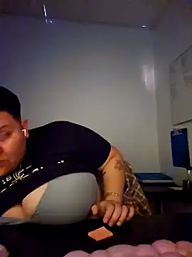 DevilDahm online show from January 2, 8:35 pm