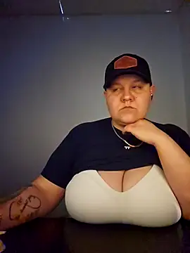 DevilDahm online show from February 17, 9:41 pm