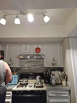 DevilDahm online show from November 11, 5:57 pm