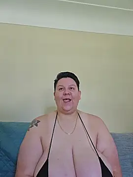 DevilDahm online show from June 13, 7:23 pm