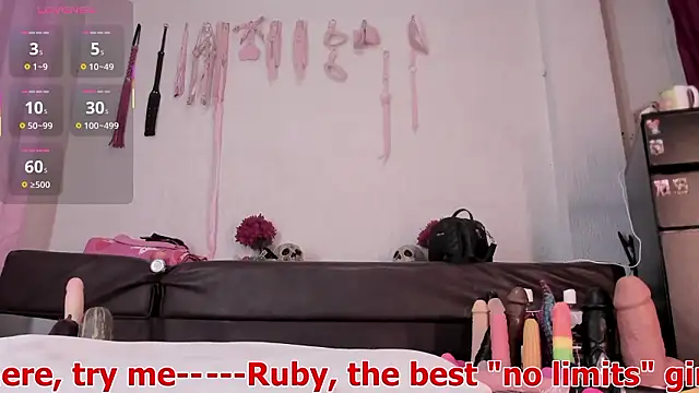 RubyEmerald online show from January 18, 2:59 am