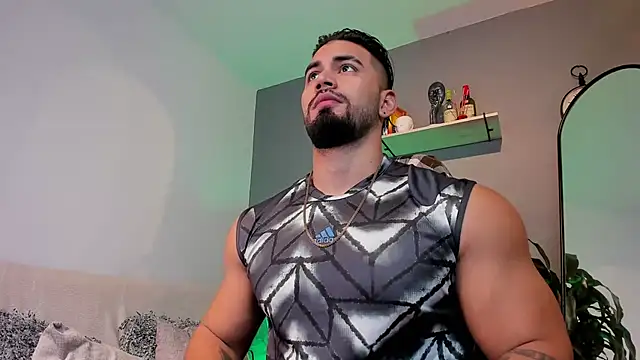 Snapshot of jaxon_colton chatting on February 5, 1:26 am jaxon colton online show from February 5, 1:26 am