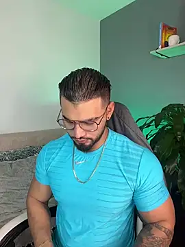 Snapshot of jaxon_colton chatting on February 19, 1:29 am jaxon colton online show from February 19, 1:29 am