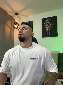 Snapshot of jaxon_colton chatting on March 2, 3:05 pm jaxon colton online show from March 2, 3:05 pm