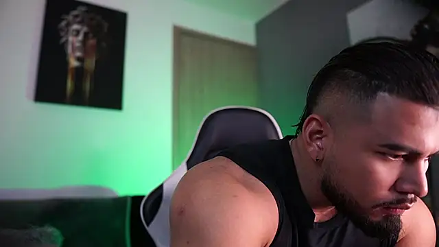 Snapshot of jaxon_colton chatting on March 21, 1:34 am jaxon colton online show from March 21, 1:34 am