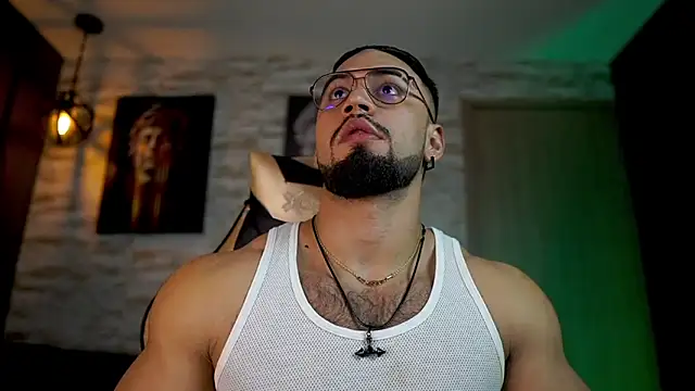 Snapshot of jaxon_colton chatting on September 16, 9:16 pm jaxon colton online show from September 16, 9:16 pm