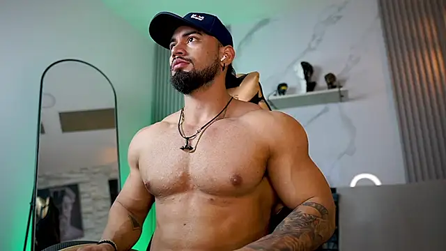 Snapshot of jaxon_colton chatting on September 24, 12:14 am jaxon colton online show from September 24, 12:14 am