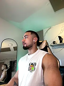 Snapshot of jaxon_colton chatting on October 10, 1:37 am jaxon colton online show from October 10, 1:37 am