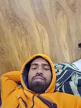 INDIANBOY7439 online show from November 11, 5:46 pm