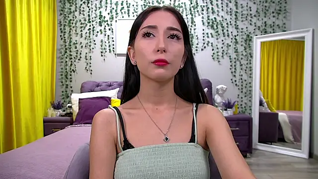 Snapshot of NicoleLimp chatting on January 30, 6:35 am NicoleLimp online show from January 30, 6:35 am