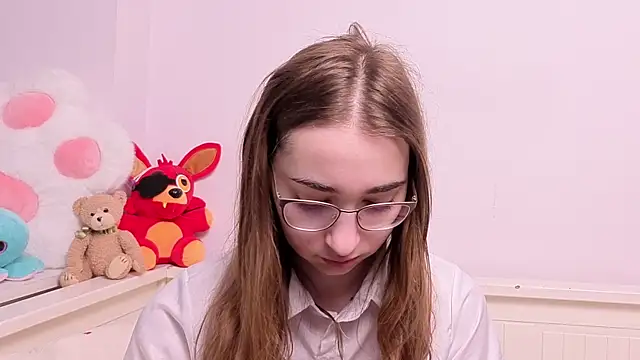 PollyBeev online show from June 25, 7:46 am