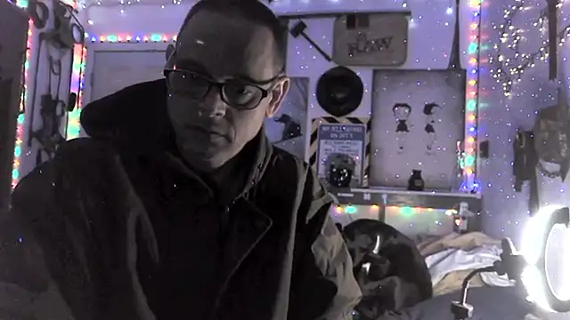 Buffshagswell online show from January 12, 3:39 pm