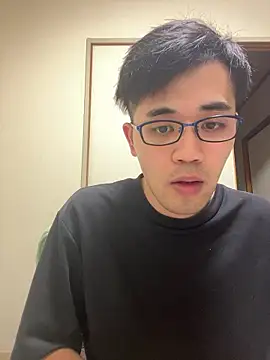 Snapshot of ryusei18570 chatting on November 2, 5:37 pm ryusei18570 online show from November 2, 5:37 pm