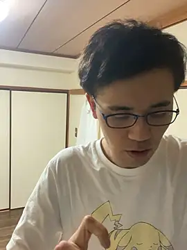 Snapshot of ryusei18570 chatting on March 18, 1:58 pm ryusei18570 online show from March 18, 1:58 pm