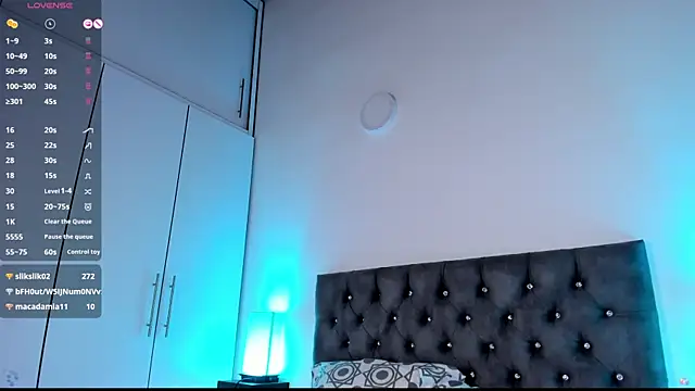 Jimena White  online show from February 12, 6:08 am