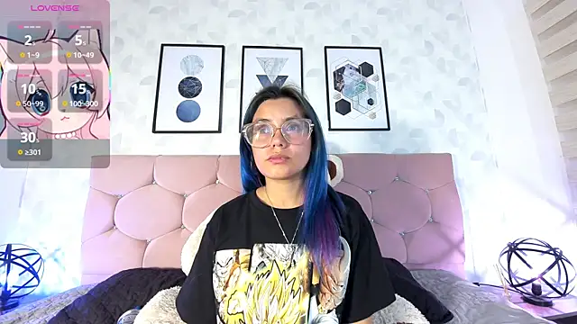 yukki kuran online show from March 9, 2:18 am