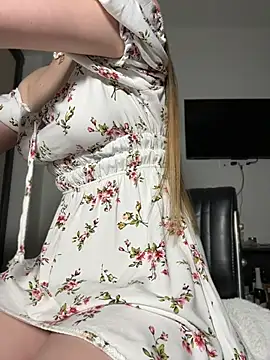 NickiLike online show from July 21, 5:59 pm