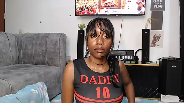 Zuri- online show from December 3, 2:41 am