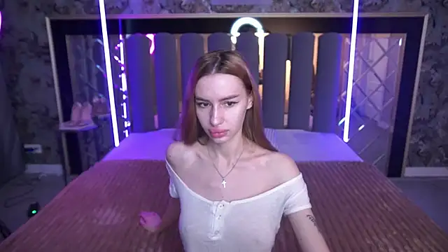 Snow WhiteeeX online show from May 12, 5:26 am