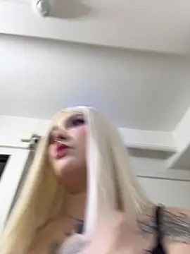 AHRI LEE online show from November 26, 3:51 am