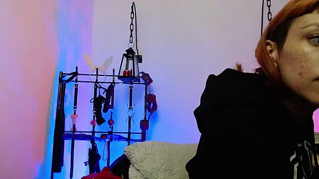 IvanaFetish online show from November 25, 12:10 am