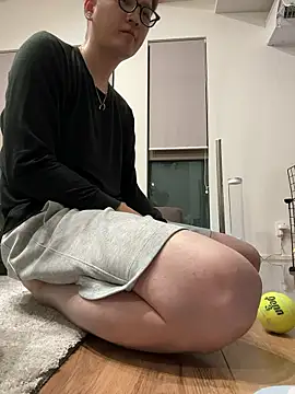 kensnb online show from November 10, 8:08 pm