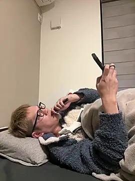 kensnb online show from March 22, 7:50 pm