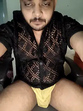 Snapshot of Mr_Handsome_hunk chatting on October 9, 6:39 pm Mr Handsome hunk online show from October 9, 6:39 pm