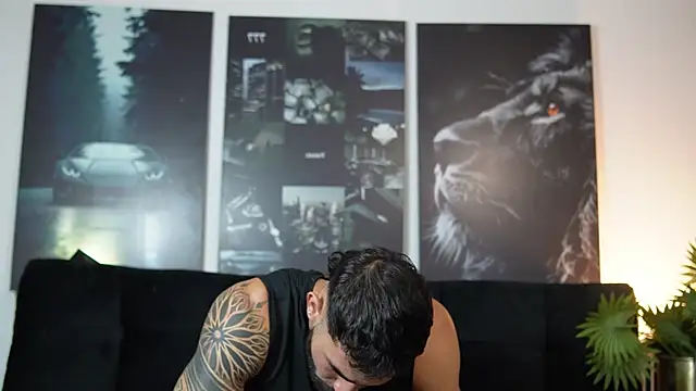 Austin bolt online show from October 7, 2:42 am