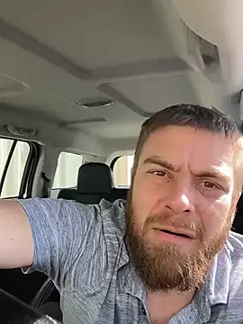 Snapshot of bDswingN chatting on February 21, 6:31 pm bDswingN online show from February 21, 6:31 pm