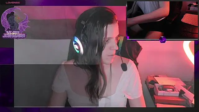 Rae-Suon online show from March 3, 11:03 pm