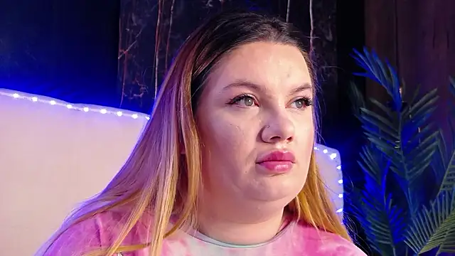 MelanieBrownn online show from March 24, 5:56 am