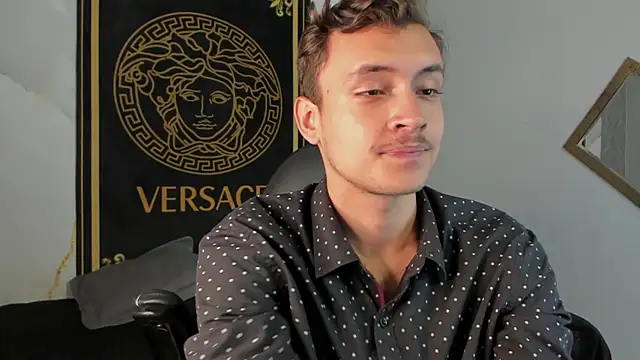 Desmon Clark online show from January 7, 10:52 pm