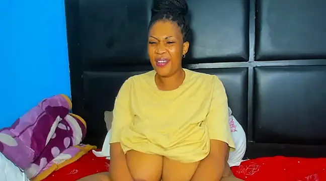 Sweetdelight86 online show from February 8, 11:13 pm