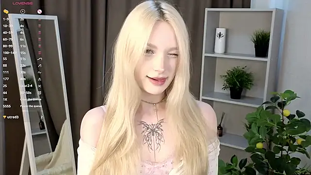 Snapshot of Naughty__Couplles chatting on April 14, 3:12 am Naughty Couplles online show from April 14, 3:12 am