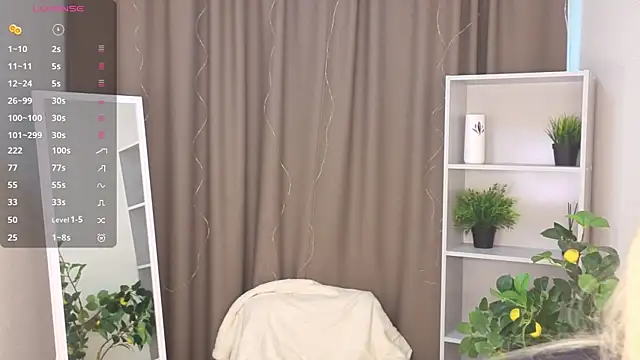 Snapshot of Naughty__Couplles chatting on May 19, 3:35 am Naughty Couplles online show from May 19, 3:35 am