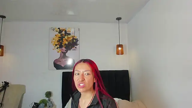 Scarlett  bell online show from October 24, 1:18 pm