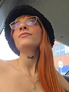 Dani pegin online show from June 10, 3:11 pm
