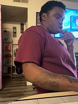 TransboyJay online show from April 4, 5:32 pm