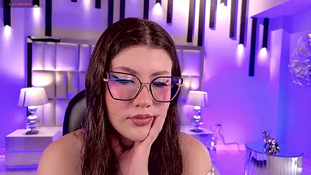 AmberFarrell online show from May 17, 5:53 pm