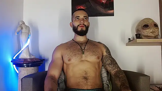 Morgann jones online show from June 7, 10:35 pm