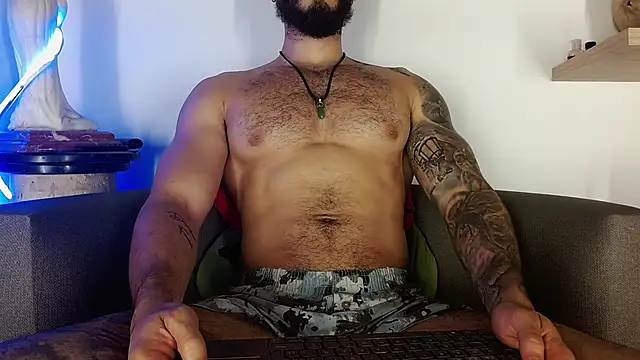 Morgann jones online show from June 18, 5:19 am