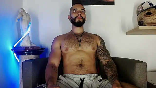 Morgann jones online show from June 23, 3:43 pm