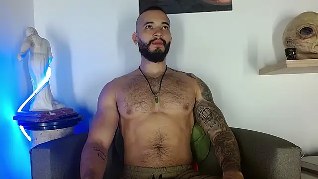 Morgann jones online show from July 4, 12:33 pm