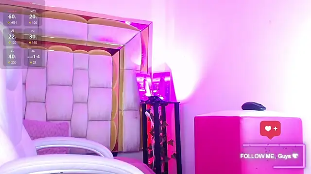 Snapshot of Princess_Helena chatting on February 18, 5:20 am Princess Helena online show from February 18, 5:20 am